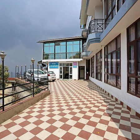 Hotel City Castle Мусори Екстериор снимка